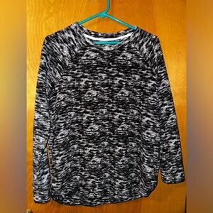 Cuddl Duds Women’s Long Sleeve Grey Pajama Top Size Medium